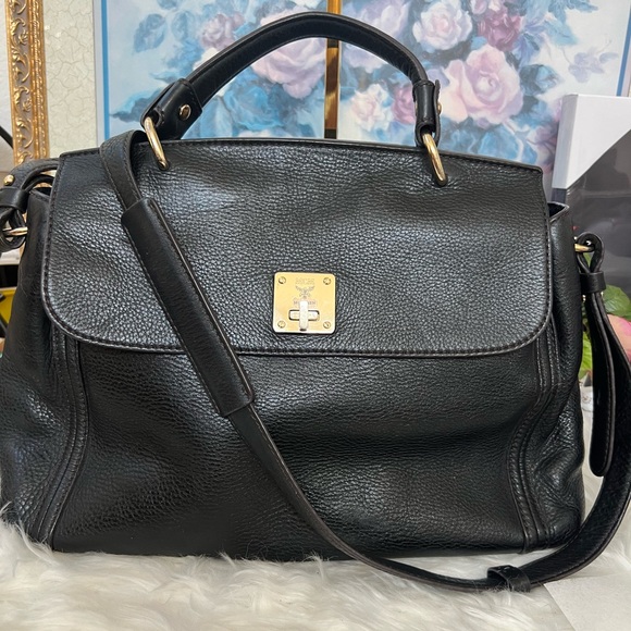 ⭐️MCM Leather Crossbody Handbag - Picture 7 of 13